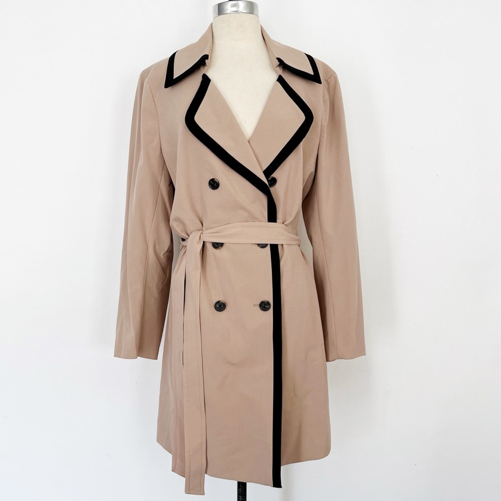 Bar III Beige Trench Coat with Black Accents